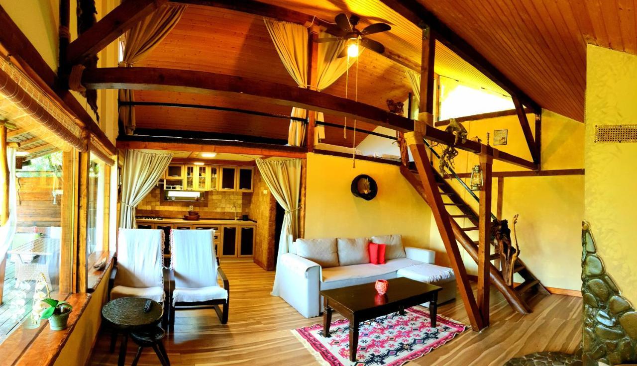 Mystically Wood House In The Forest Carjari Екстер'єр фото