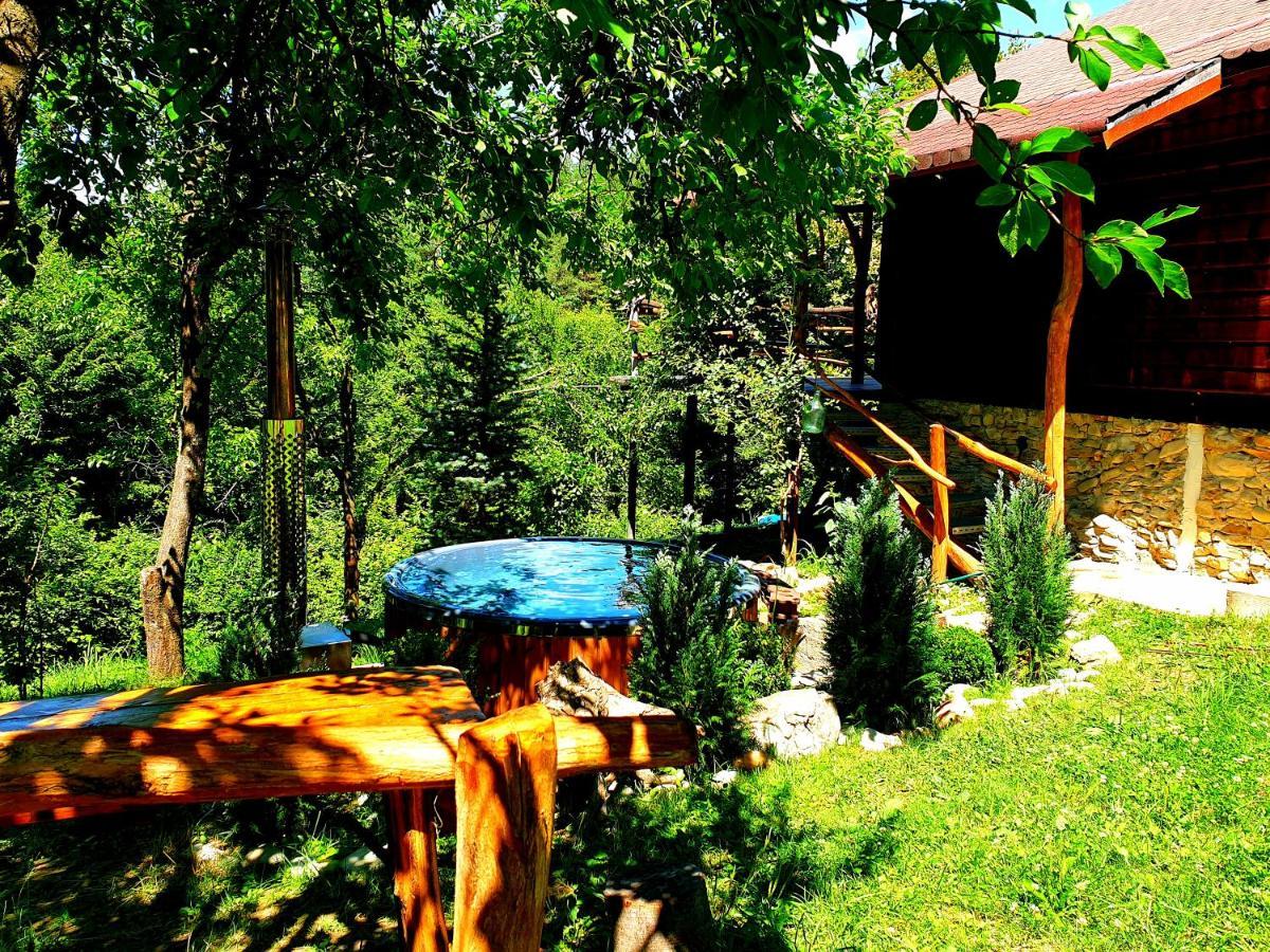 Mystically Wood House In The Forest Carjari Екстер'єр фото