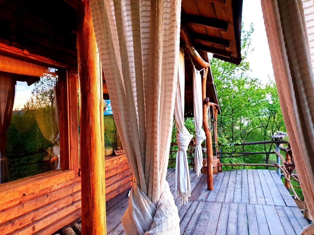 Mystically Wood House In The Forest Carjari Екстер'єр фото